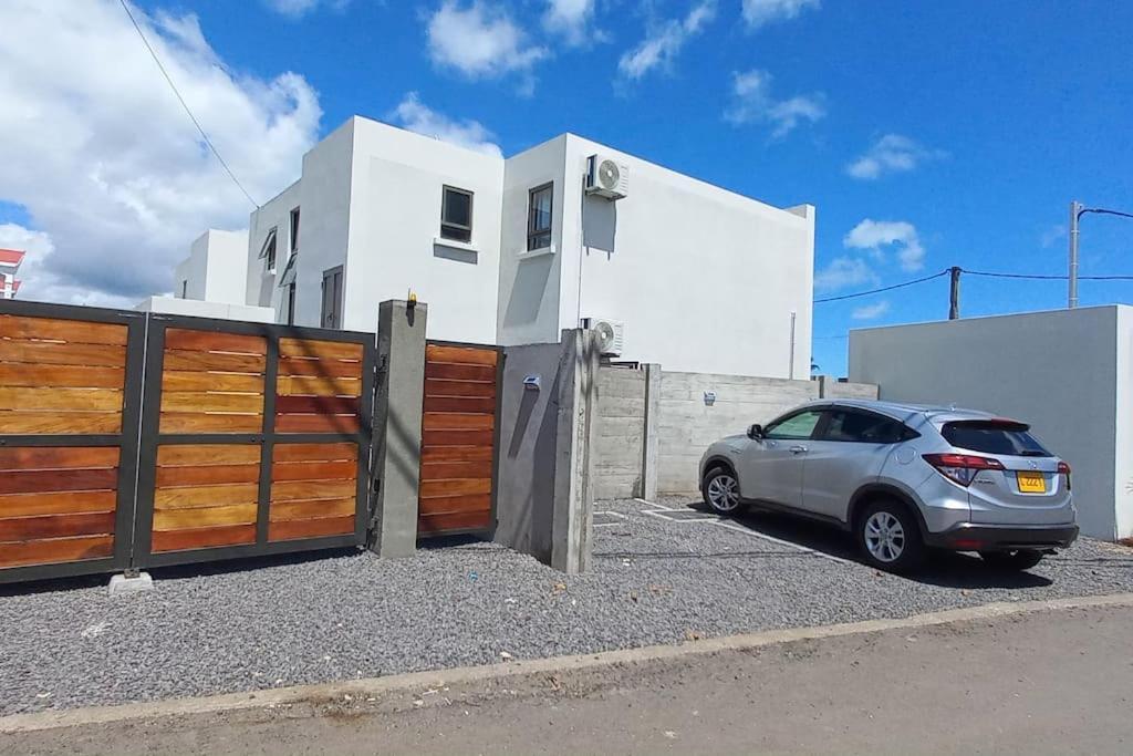 Bois Mapou Self Catering Apartments Unit 201 Rivière Noire Εξωτερικό φωτογραφία